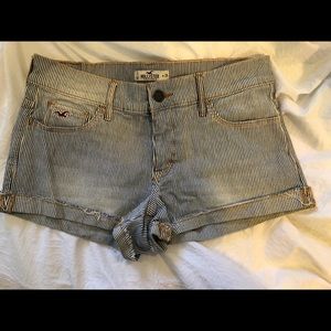 Hollister shorts size 3